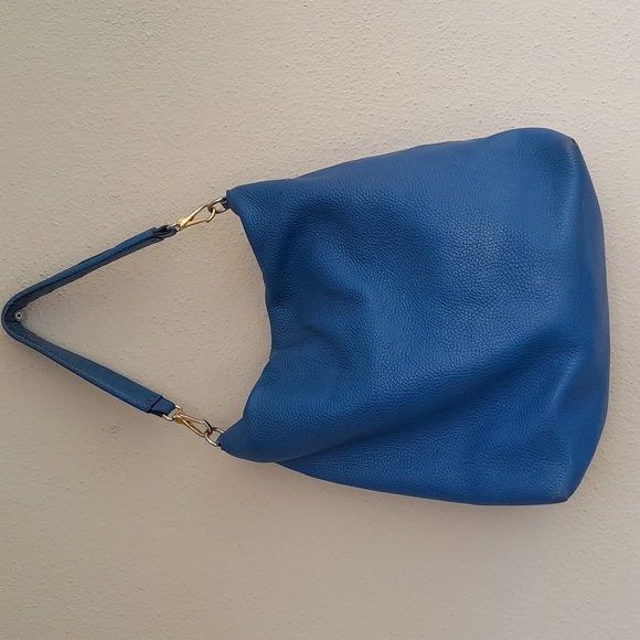 Burberry Pebbled Leather Cale Hobo Shoulder Bag - Picture 4 of 12